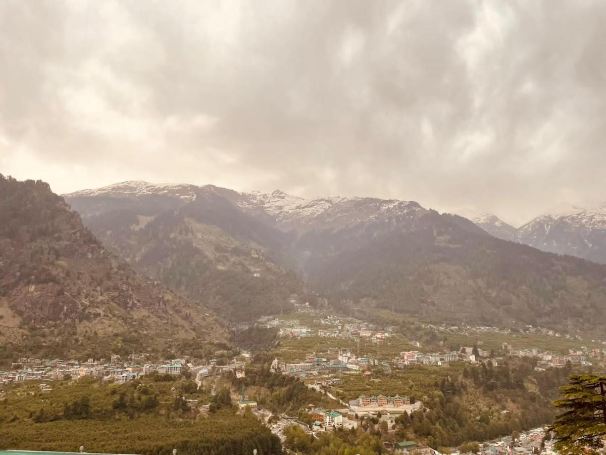 Pause At Manali Hotel Exterior photo