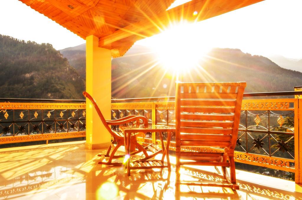 Pause At Manali Hotel Exterior photo