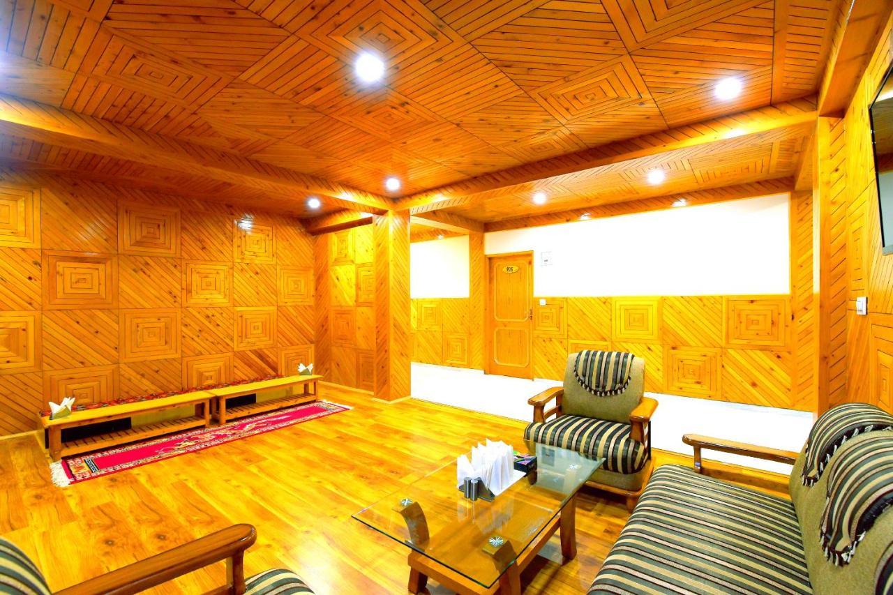 Pause At Manali Hotel Exterior photo