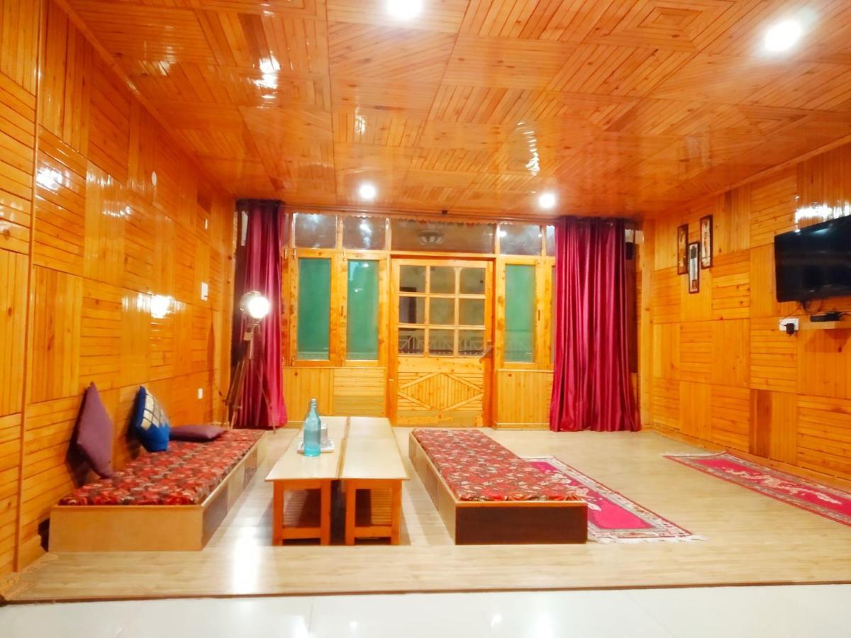 Pause At Manali Hotel Exterior photo